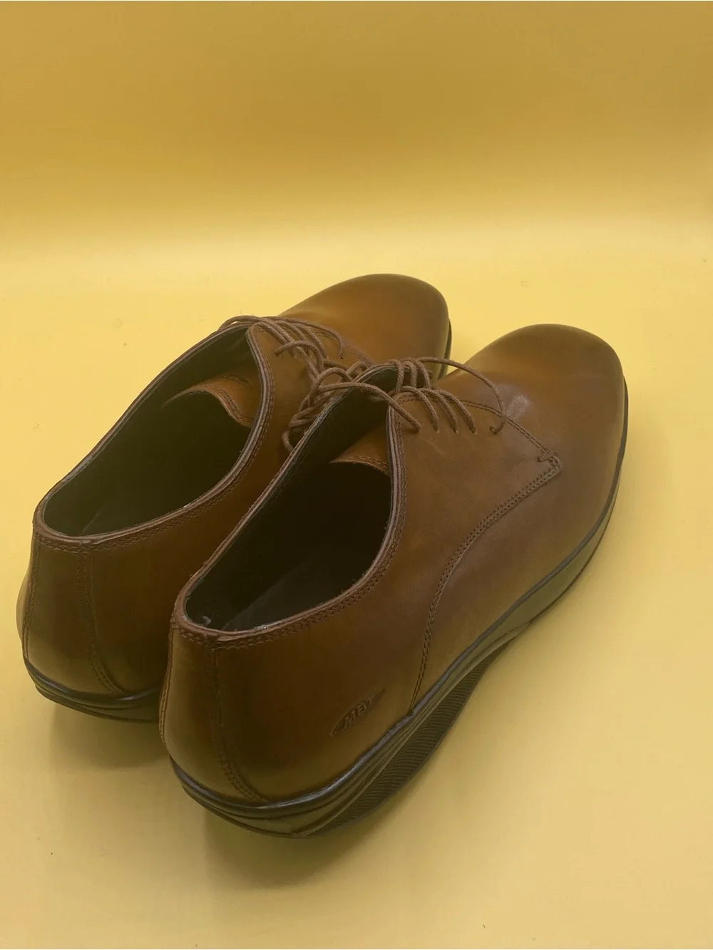 MBT Men's Kabisa 2 dress shoes in brown leather